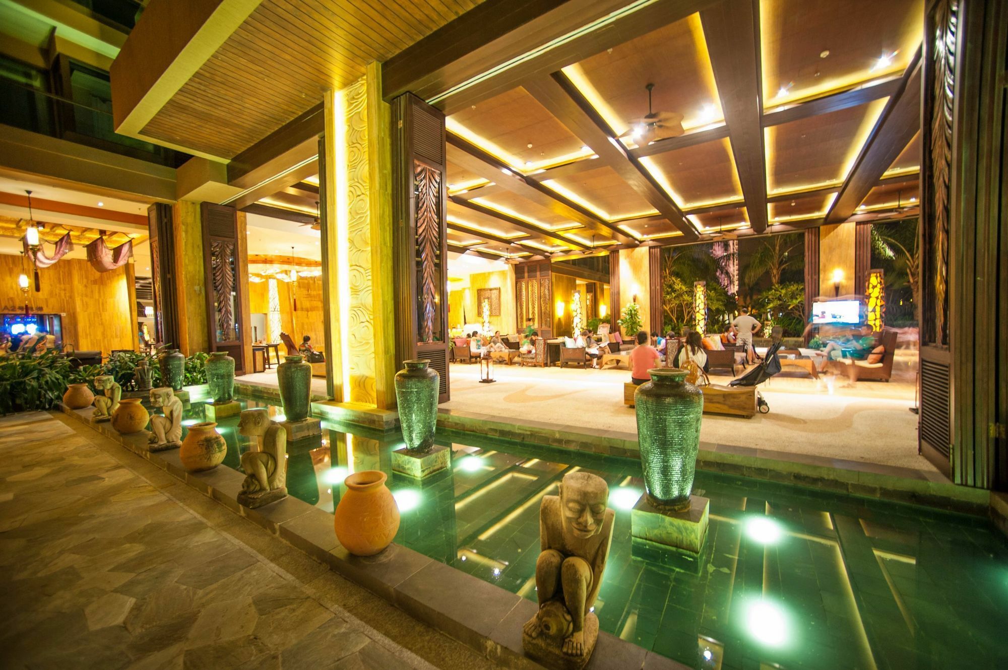 Mangrove Tree Resort World - Kapok Sanya Esterno foto